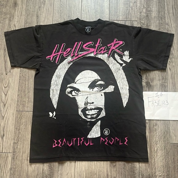 Hellstar studio new Size Large